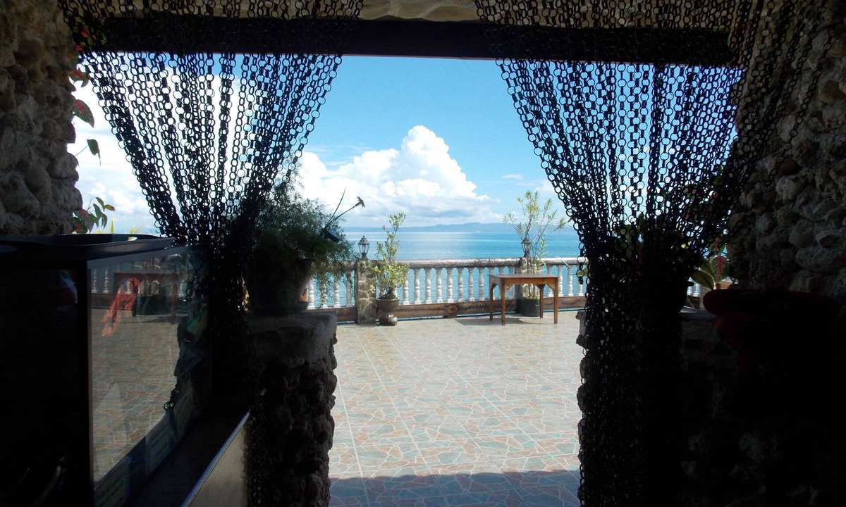 Argao House | Baluarte de Argao Beach Resort