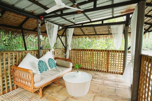 Lian Apartment | Batangas Beach with Free Breakfast, Mangroves and Karaoke