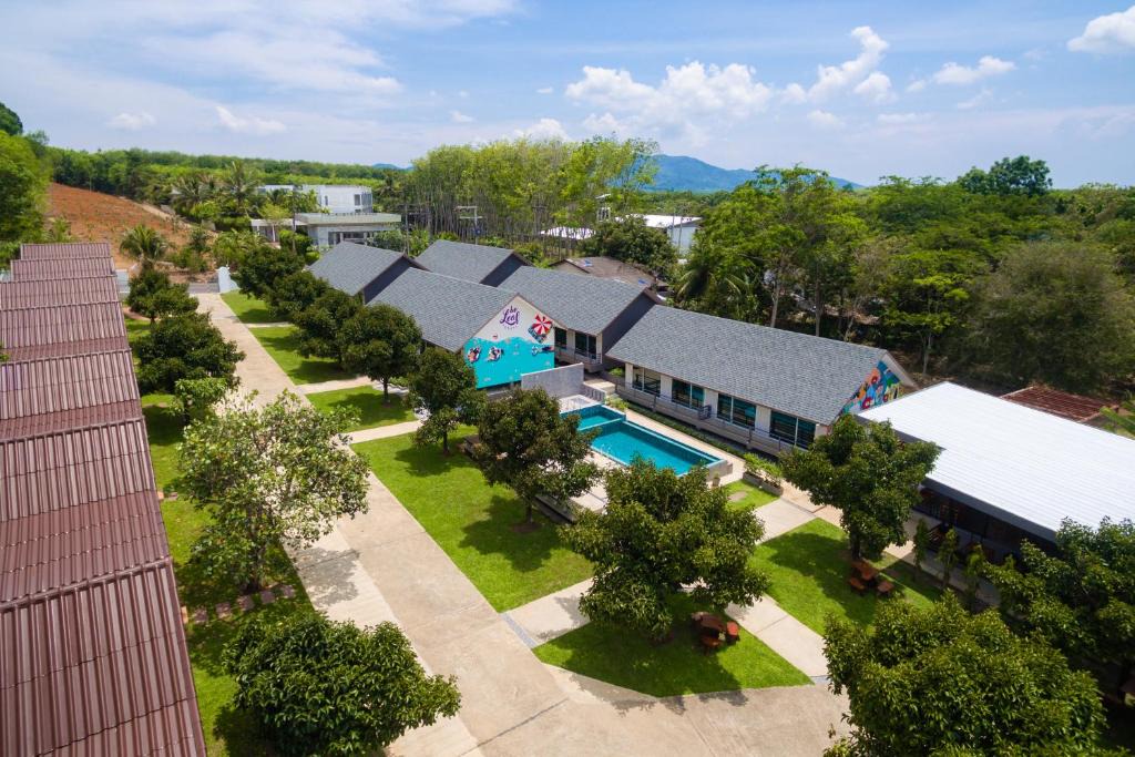 Thep Kasattri House | Be Leaf Resort SHA