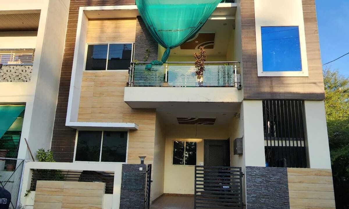 Ujjain House | Best location to stay 10 minutes from Mahakaleshwar temple
