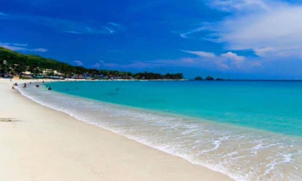 Pagudpud Hotel | Bia’s Beach House, Pagudpud