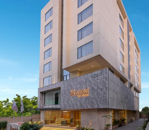 Ahmedabad Hotel | Biznotel By Pride Motera