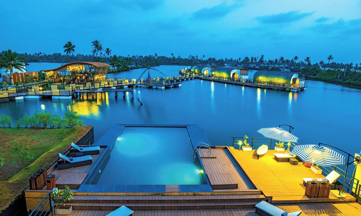 Kumbalam Hotel | Boche Island By Oxygen Resort