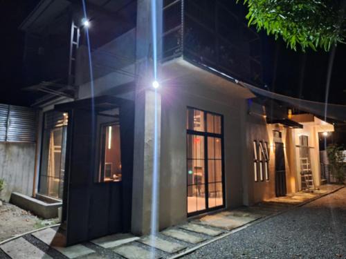 Bago City House | Bora House