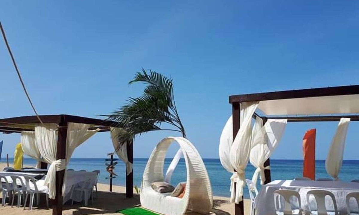 Hinoba-an Hotel | Brazaville Beach Resort