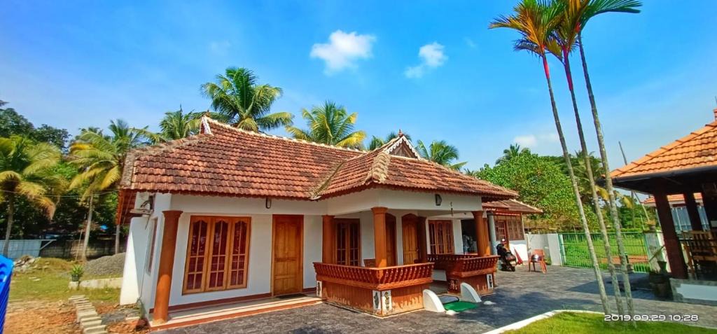 Cherthala House | Breeze Backwater Homes
