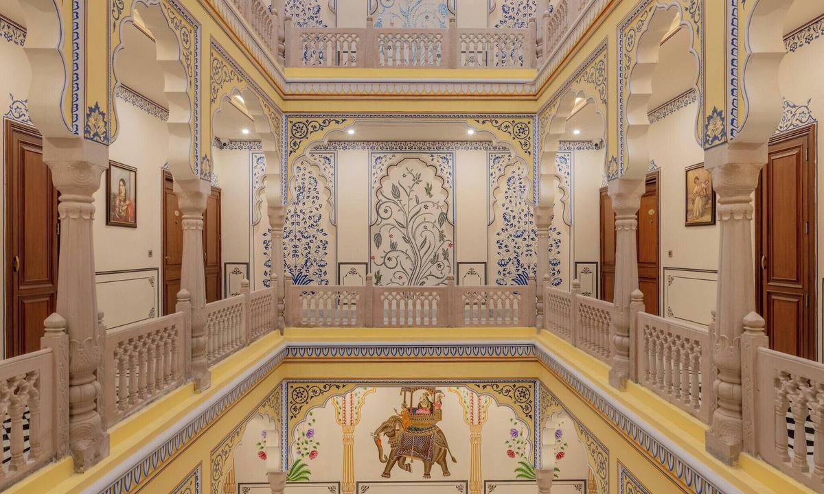 Amer Fort Road Hotel | BRIJ CASTLE