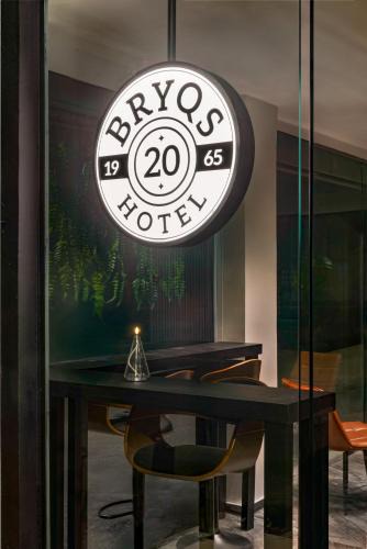 Brickfields Hotel | BRYQS Hotel