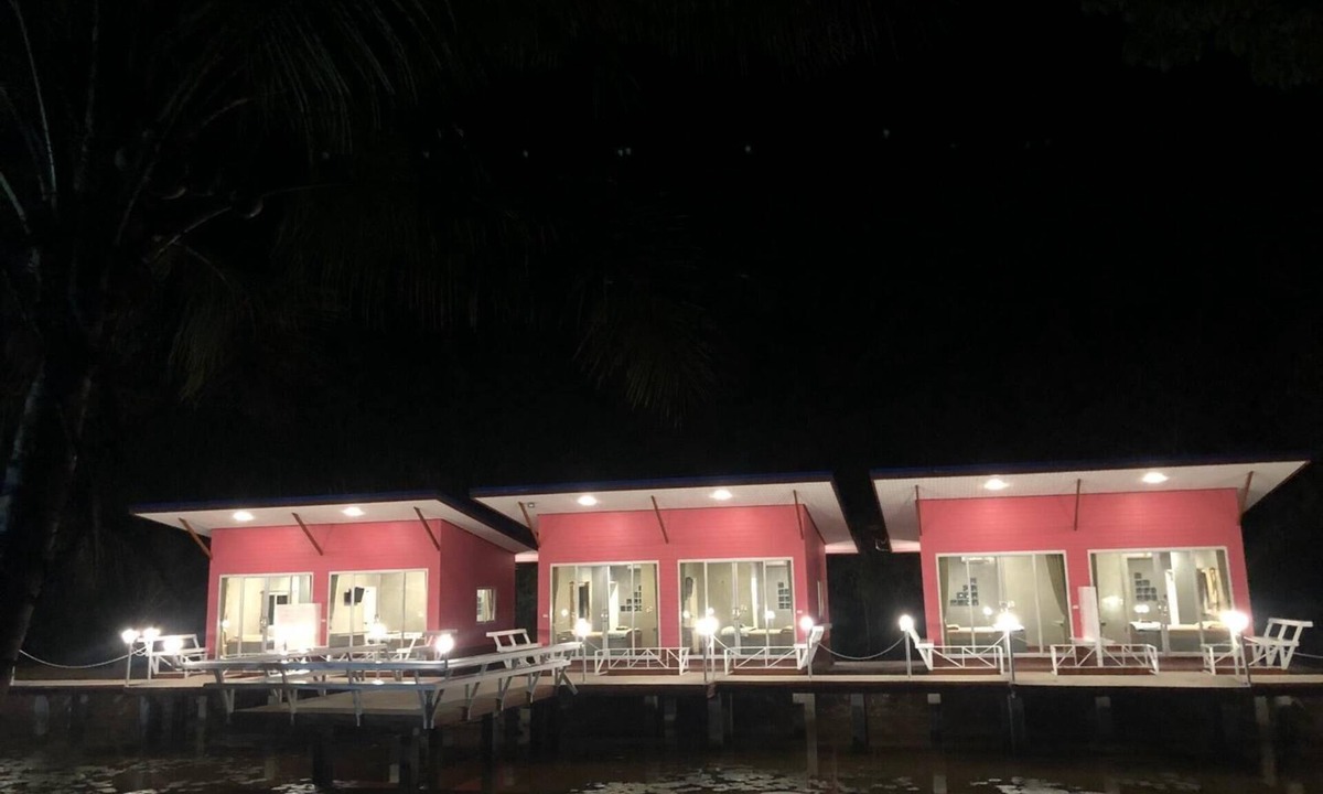 Pak Khlong Hotel | Bua Villa