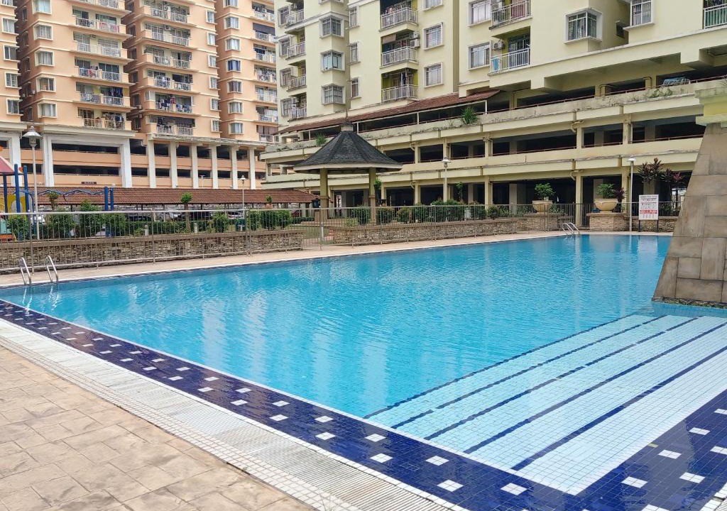 Melati Utama Apartment | BUDGETED unit 1room 1hall 1BR 1CP PV3 Danau Kota, Setapak Homestay