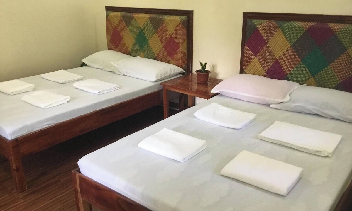 Mambajao Bed & Breakfast | Camiguin Lanzones Resort Family room 2