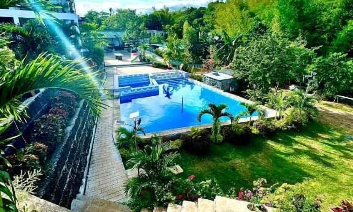 Rizal Province Hotel | Casa de Robles Tanay Rizal