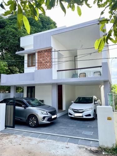 Vazhuthacaud Villa | Casa Grey Trivandrum