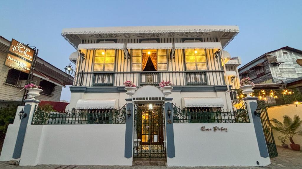 Calle Crisologo Hotel | Casa Pichay