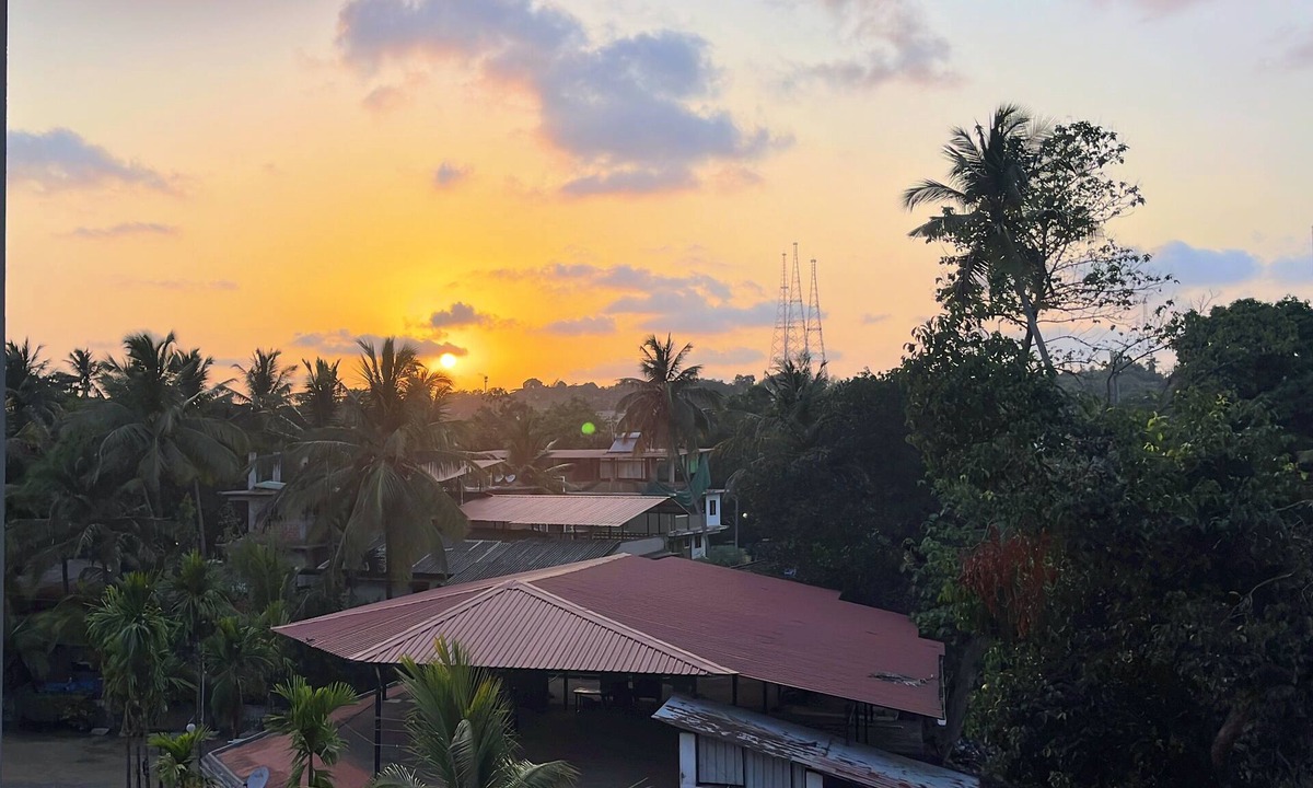 Bambolim Apartment | Charming 2BHK apartment with WiFi, AC in Bambolim, Near the Beach & Grand Hyatt