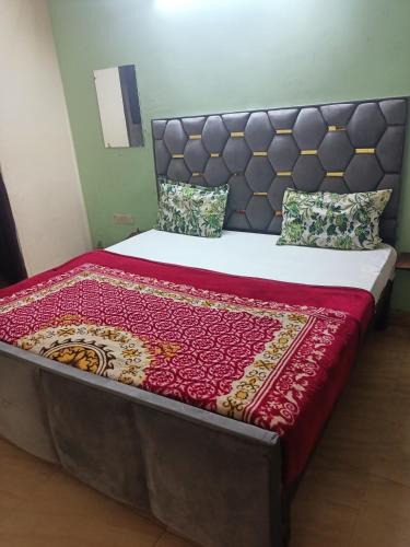Adarsh Nagar House | City Hotel