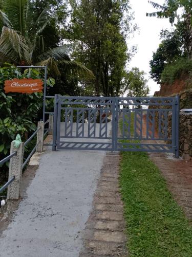 Elappara Bed & Breakfast | CLOUDSCAPE HOMESTAY
