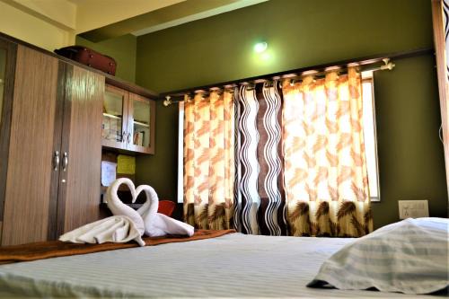 Panchgani Villa | Crescent Holiday Homes
