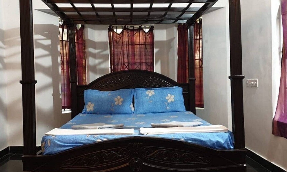 Edava Bed & Breakfast | CRYSTAL ROOM - DREAM TURTLE