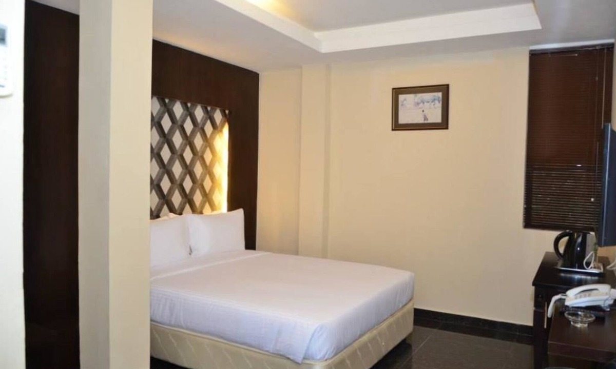 Lumut Hotel | Daddy's Inn
