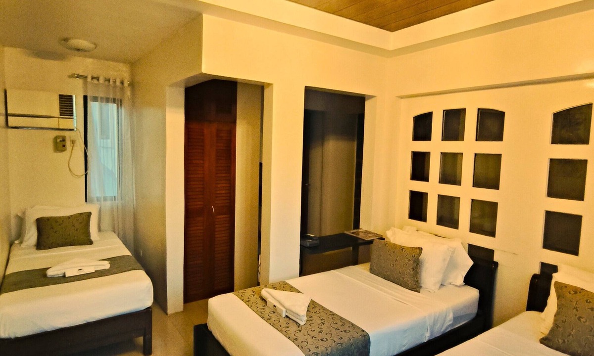General Santos Hotel | Delle Suites