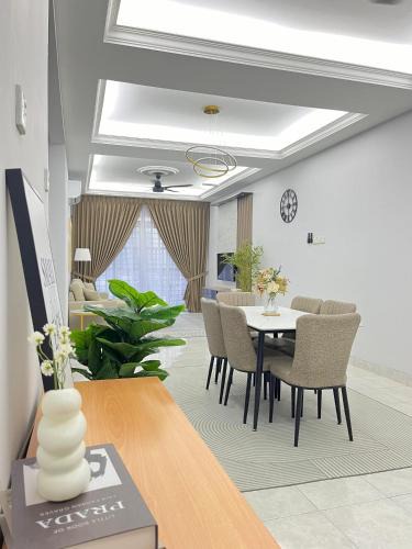 Taman P Ramlee Apartment | Diamond Suite Homestay