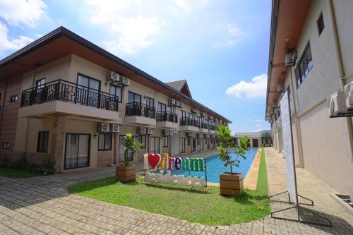 Manolo Fortich Hotel | Dream Golftel by Dream Residences