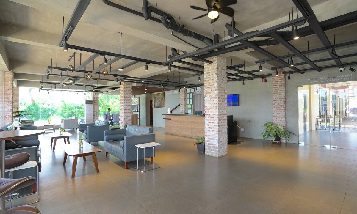 Manolo Fortich Hotel | Dream Residences by Golftel
