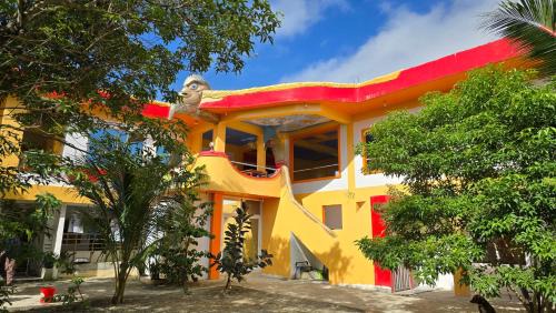 Caticlan Hotel | Eagle's Nest Inn
