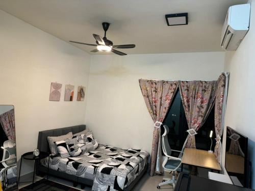 Cyberjaya Apartment | Edusphere cozy suite with netflix wifi pool