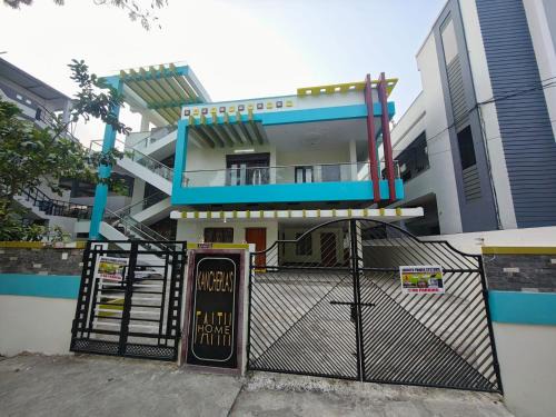 Khattalwada House | Elixir Mansion