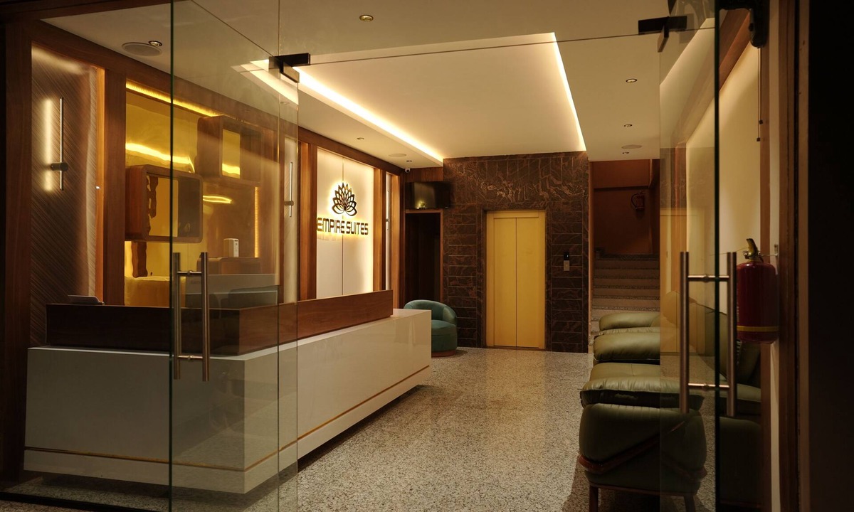Pala Hotel | Empire Suites