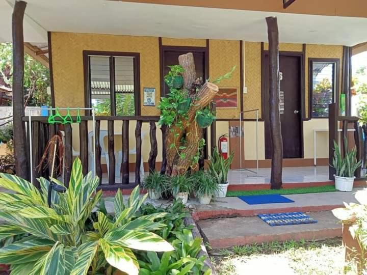 Coron House | Ennas Place