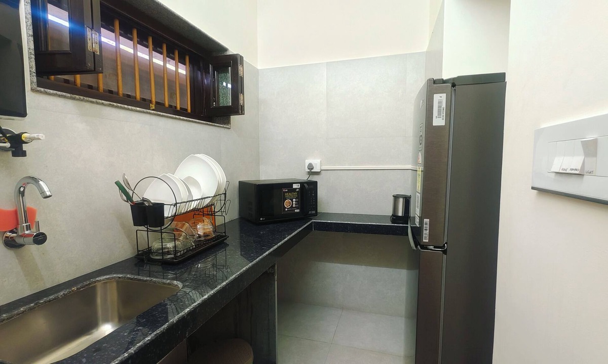 Sambalpur Apartment | Escape to this charming apartment with a touch of nature in centre of town.