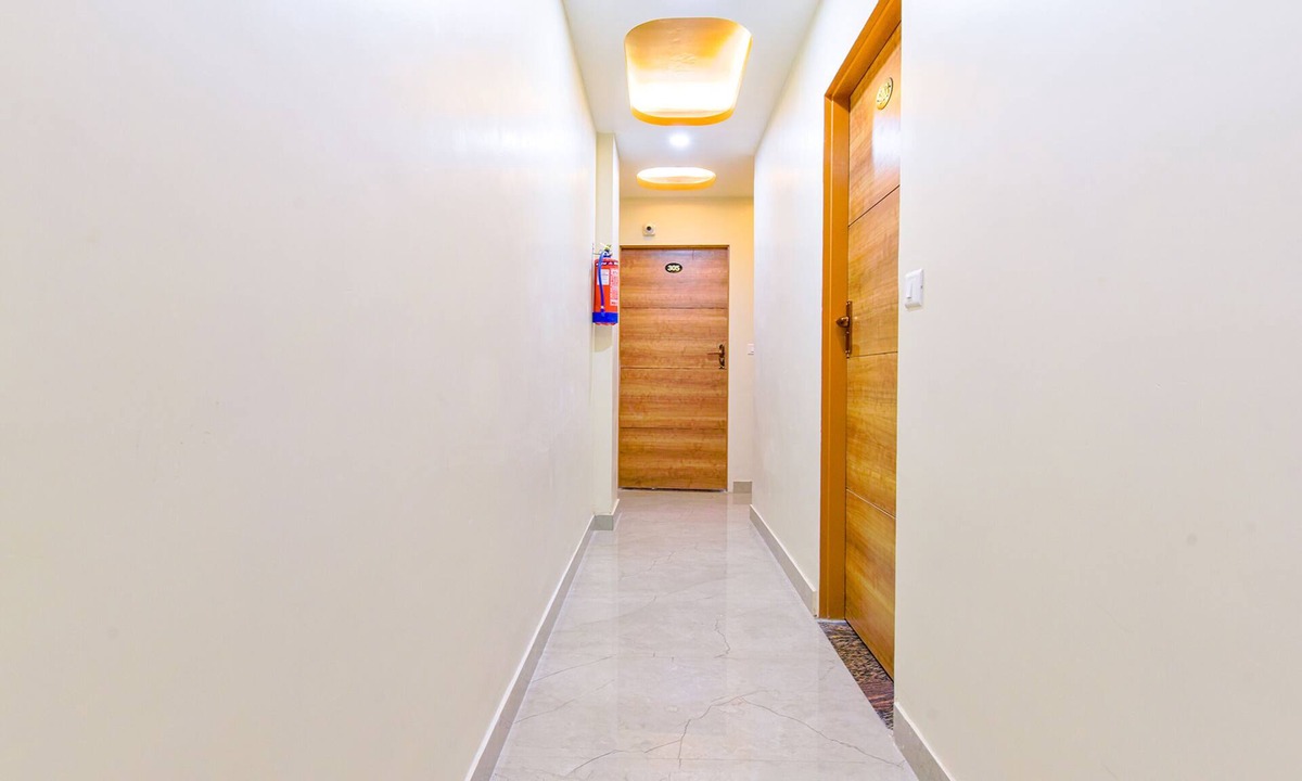 Gopalbari Hotel | Fabhotel Bohra International
