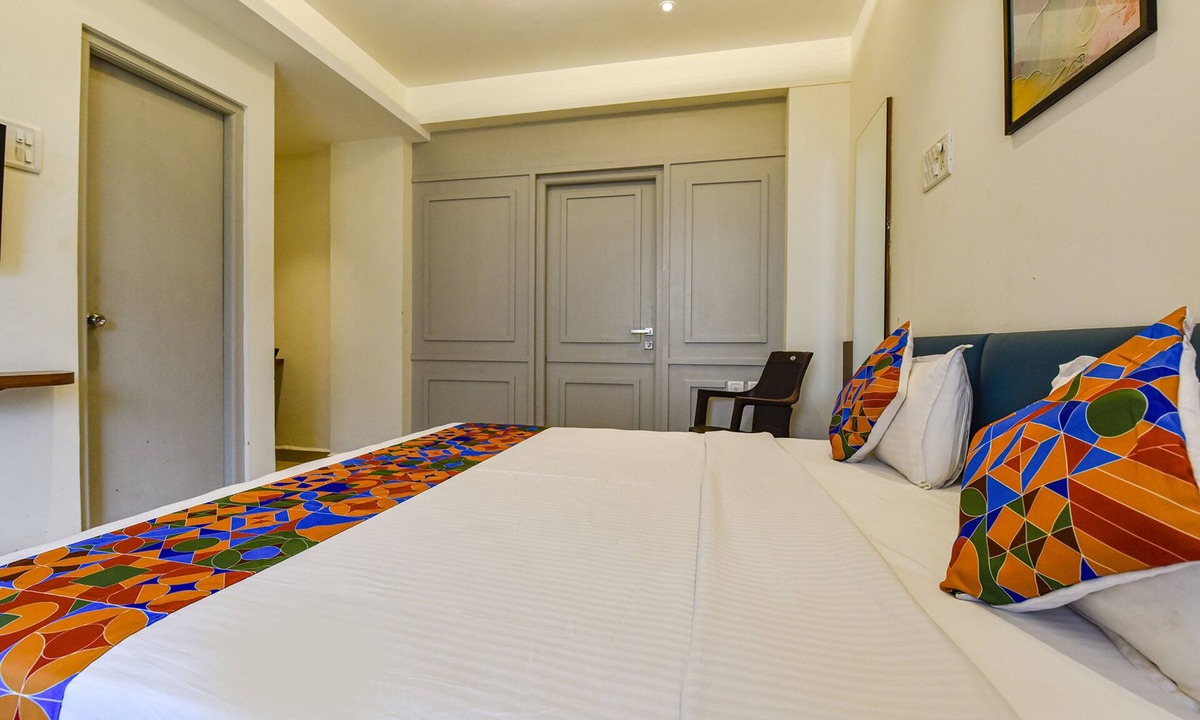 Alto de Porvorim Hotel | Fabhotel Peak Stay