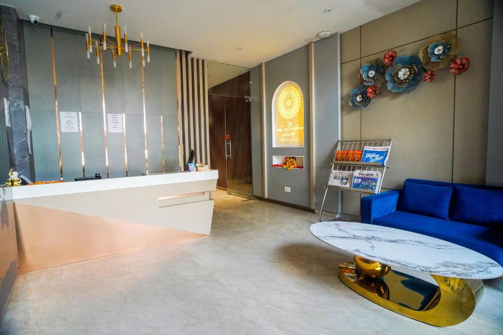 Alambagh Hotel | Familia Hotel and Banquets
