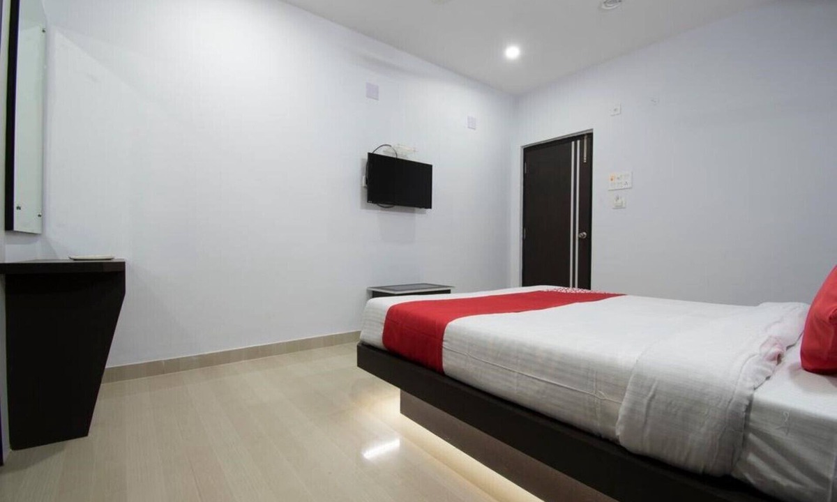Danapur House | FAMILY ROOM 5-S G INTERNATIONAL