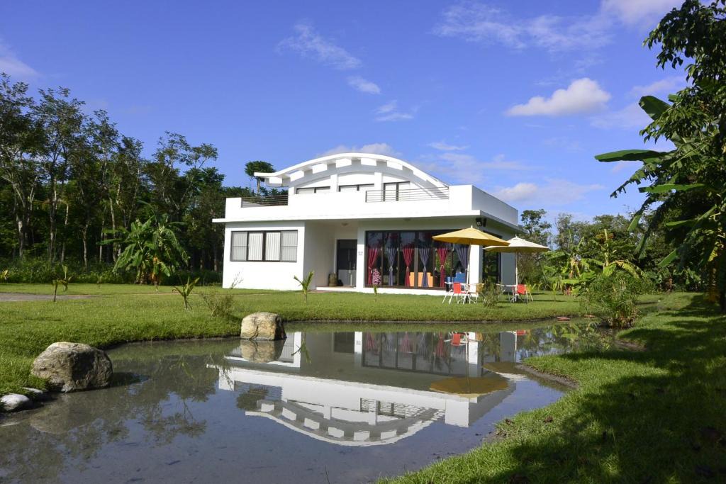 Shoufeng House | Feng ping lang jing Family Homestay