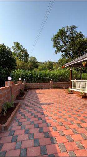Patan Villa | Forest hill by Koyna
