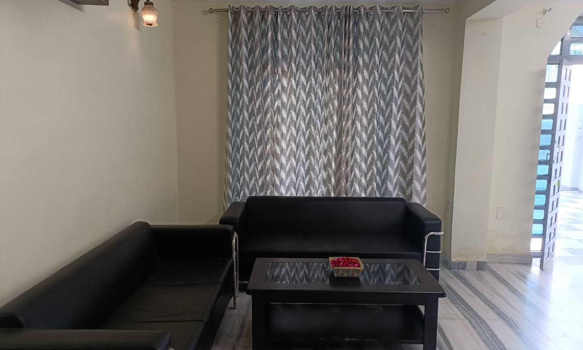 Panch Batti Hotel | Gorgeous hotel with free and unlimited WiFi and parking space in vibrant Jaipur