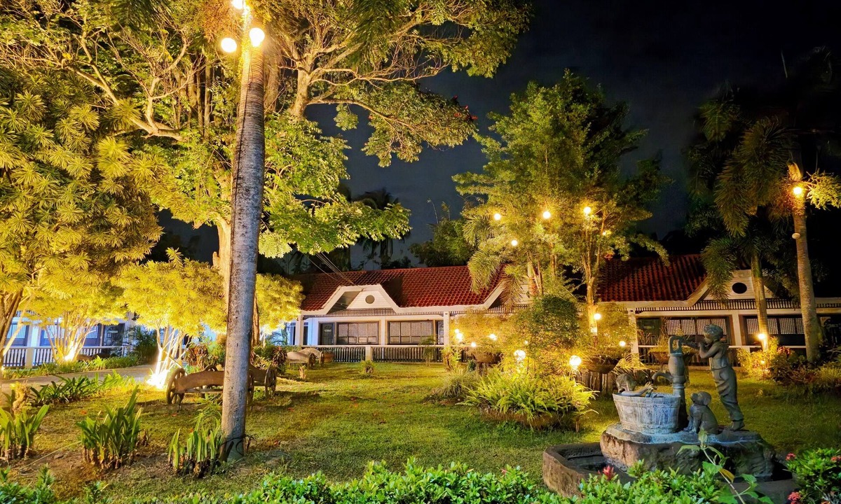Tranca Hotel | Grand Villa Laguna