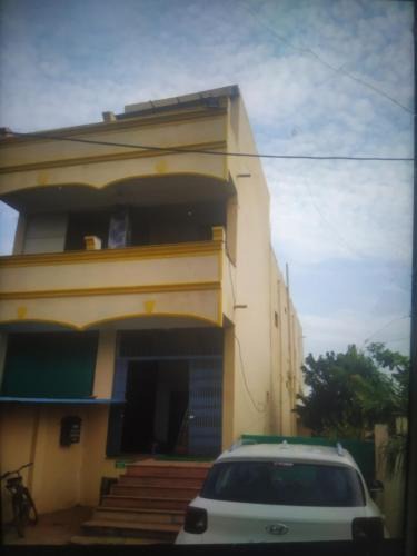 Bhopal House | Green male rooms