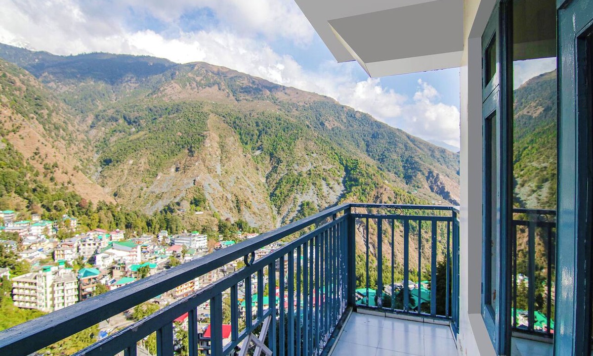 McLeod Ganj Hotel | Greenwoods Inn
