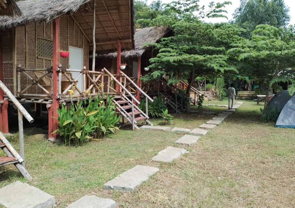 Sanapur House | Happy Place