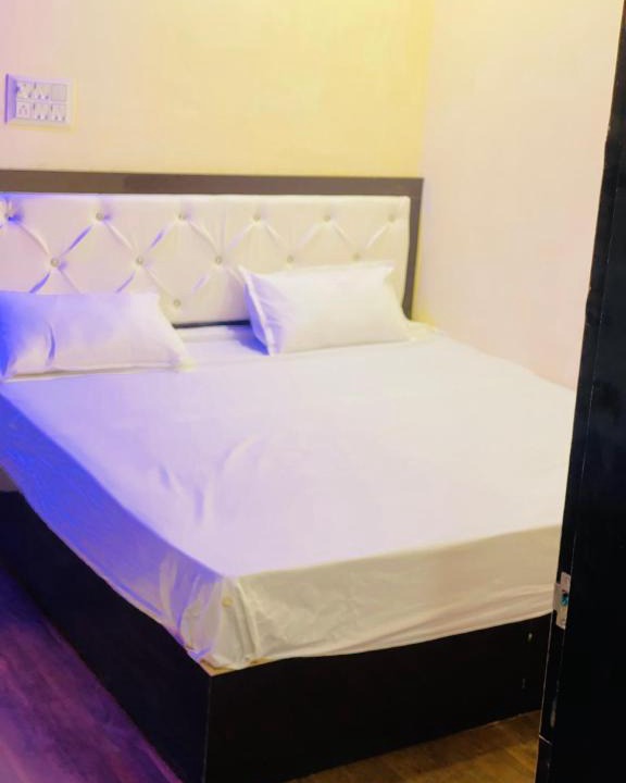 Bulandshahr Hotel | Happy times hotel