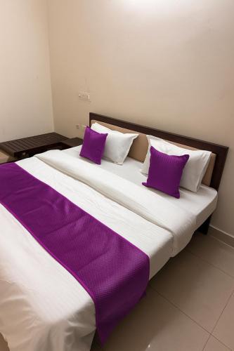 Jagatpura Hotel | Helo Stay Model Town Jagatpura