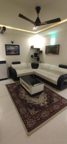 Kottayam Apartment | High Quality Furnished 3-Bedroom Apartment