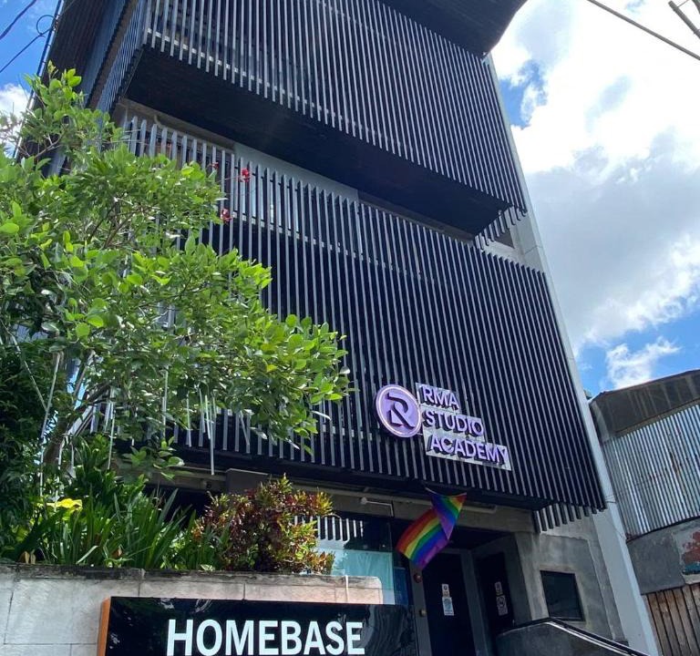 Kapitolyo Apartment | HomeBase Apartment Hotel