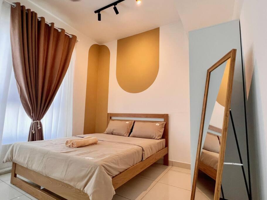Sungai Buloh Apartment | Homely D'Sara @ Direct Link with MRT, Near Thomson Hospital & Sungai Buloh Hospital